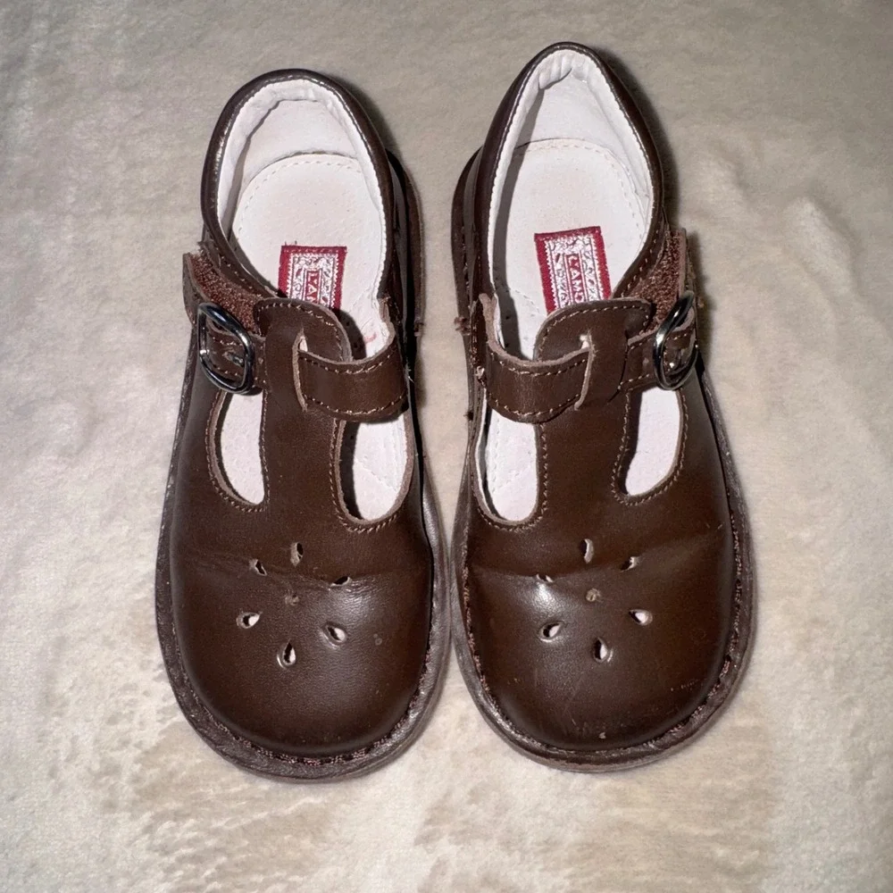 L'Amour Shoes 751 Brown Leather T-Strap Mary Jane Dress Shoes Kids Size 8